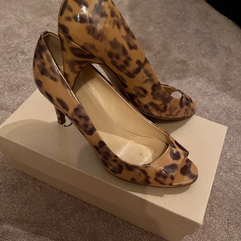 Patent leather leopard print heels